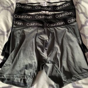 Calvin Klein Men’s Underwear Size M